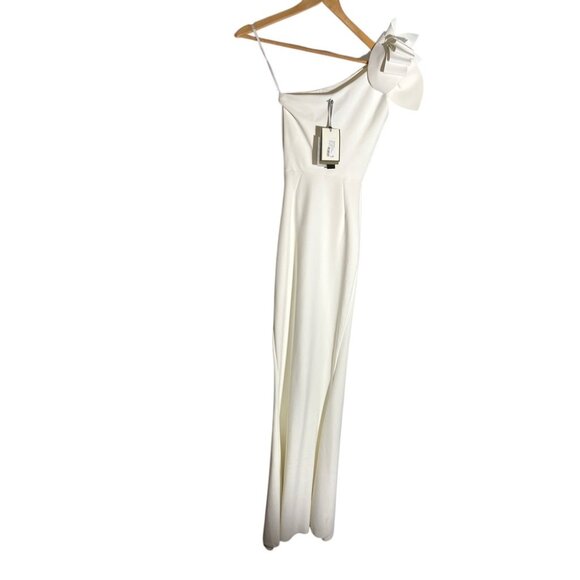 NWT Chiara Boni La Petite Robe Gosia One-Shoulder Gown in White Size 2 - Picture 4 of 13